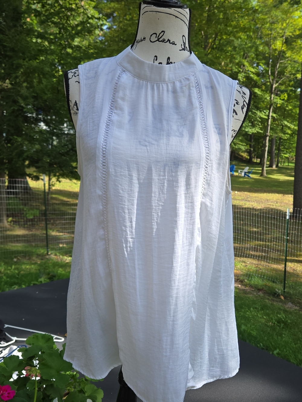 Sleeveless White Pintuck Detail Women's Camisole